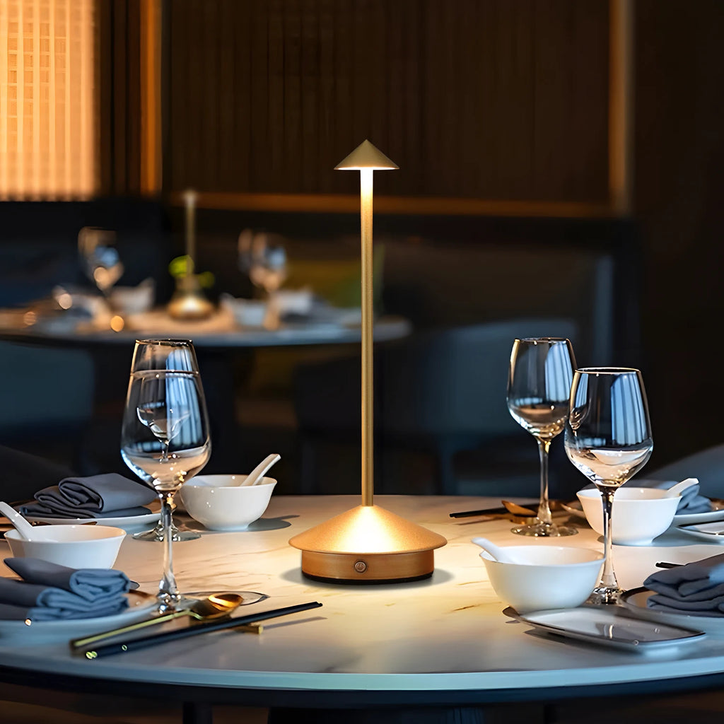 Arrowro table lamp
