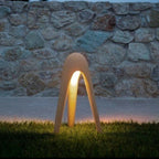 Tripodo outdoor light