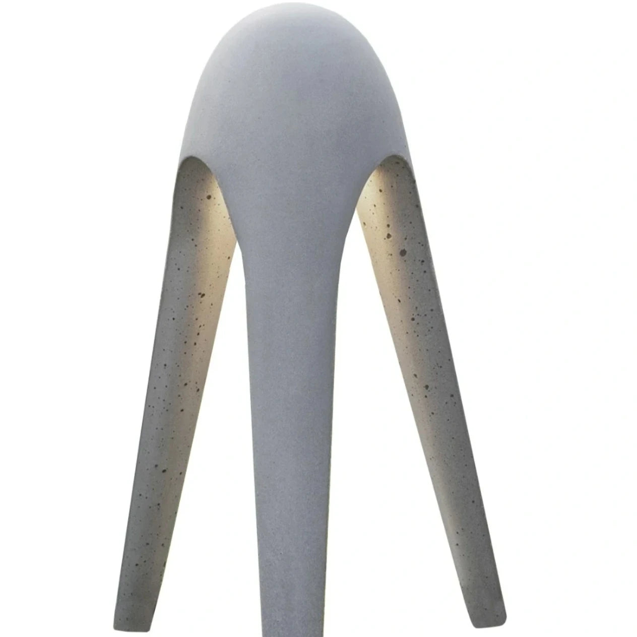 Tripodo outdoor light