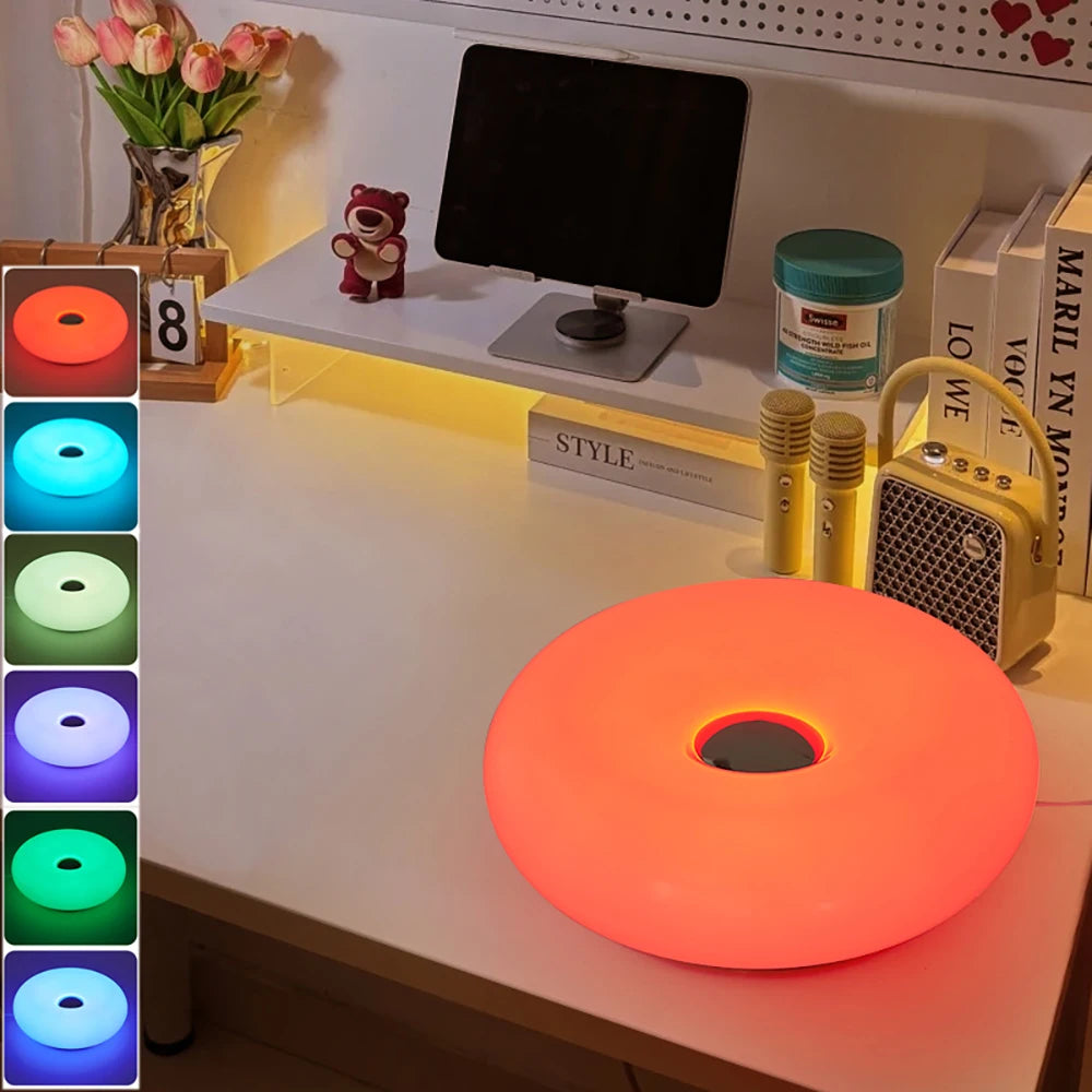 Beignet table lamp