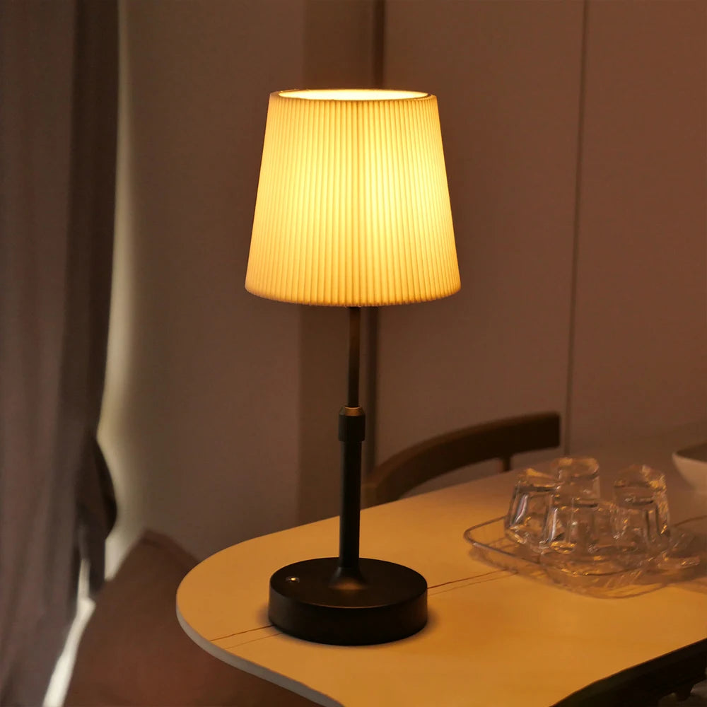 Ember Portable Lamp Pleated Black